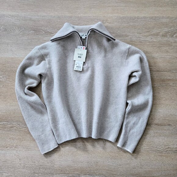 UNIQLO Premium Lambswool Half-Zip Long-Sleeve Knit Sweater Size Medium NWT - Picture 1 of 17